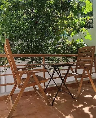 아파트 Anesis Diafánion